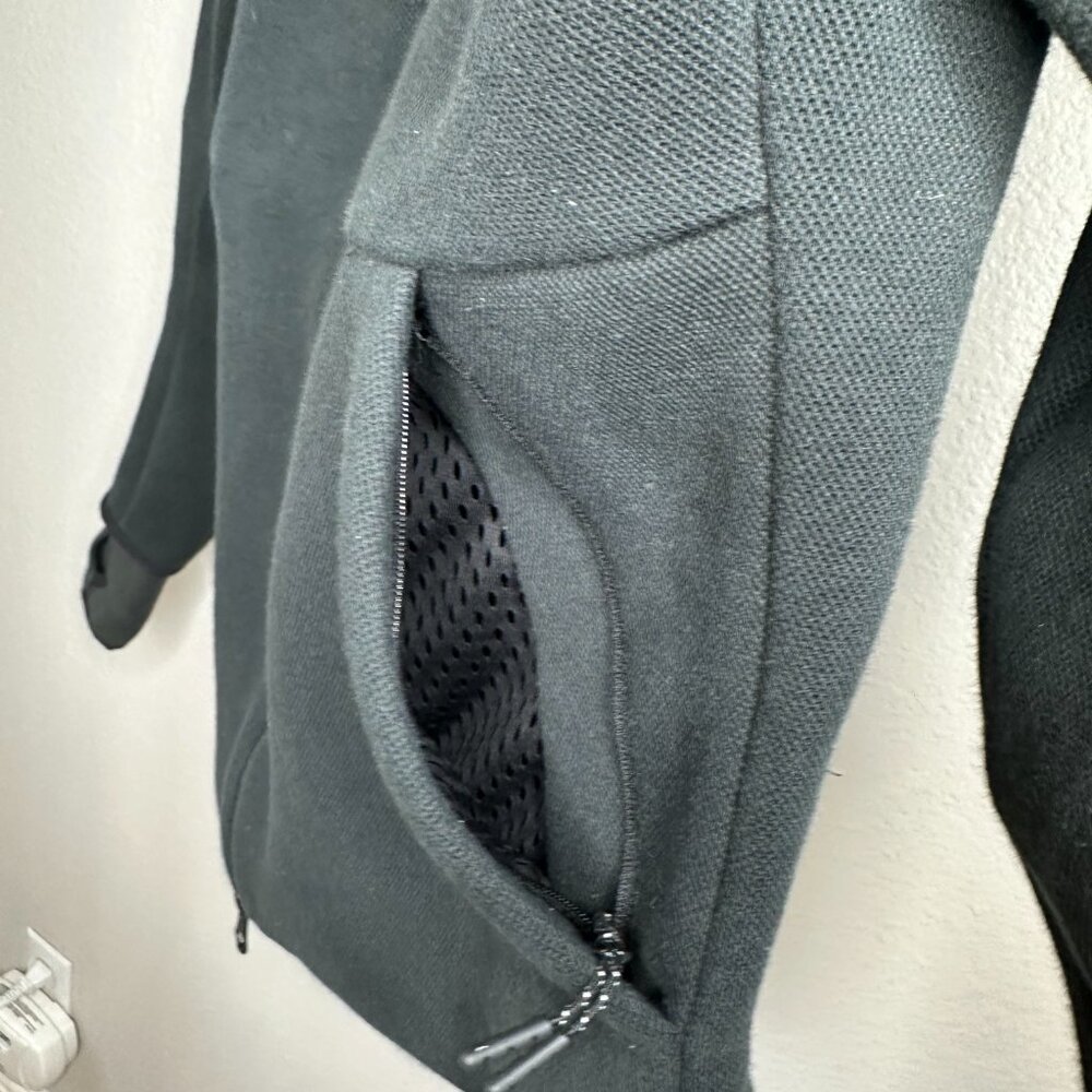 Adidas Running Jacket - image 7